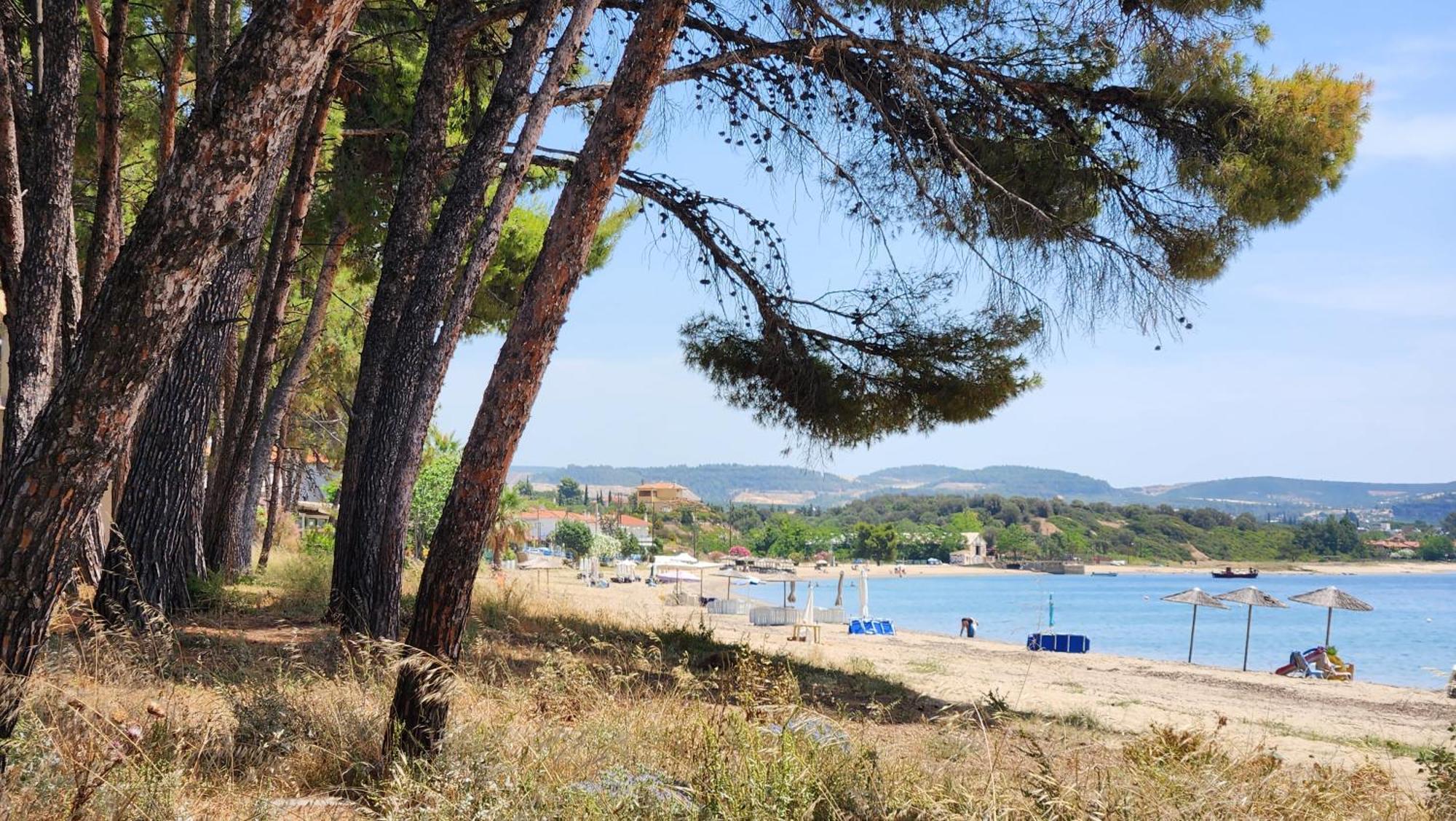 Pine Beach Holiday Home 2 Bedrooms 50 Meters To The Beach Kalyves Polygyrou Exterior foto